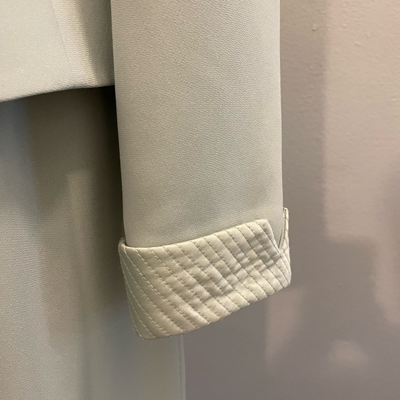 Two piece skirted summer Kasper Suit size 6. Mint green in color. - Picture 3 of 9